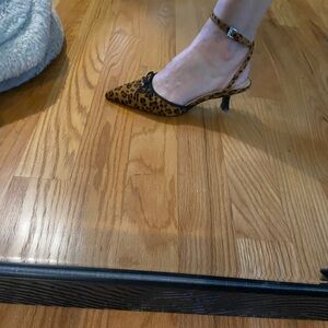 Elegant Leopard Print Ankle Strap Kitten Heels